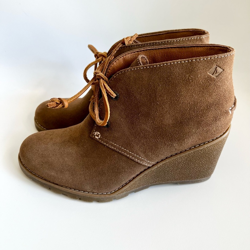 Sperry Top-Sider Women's Stella Prow Ankle Bootie Taupe Suede 6.5